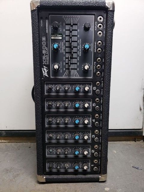 PEAVEY XR-600B 6 Channel Mixer Amplifier -- PROFESSIONAL