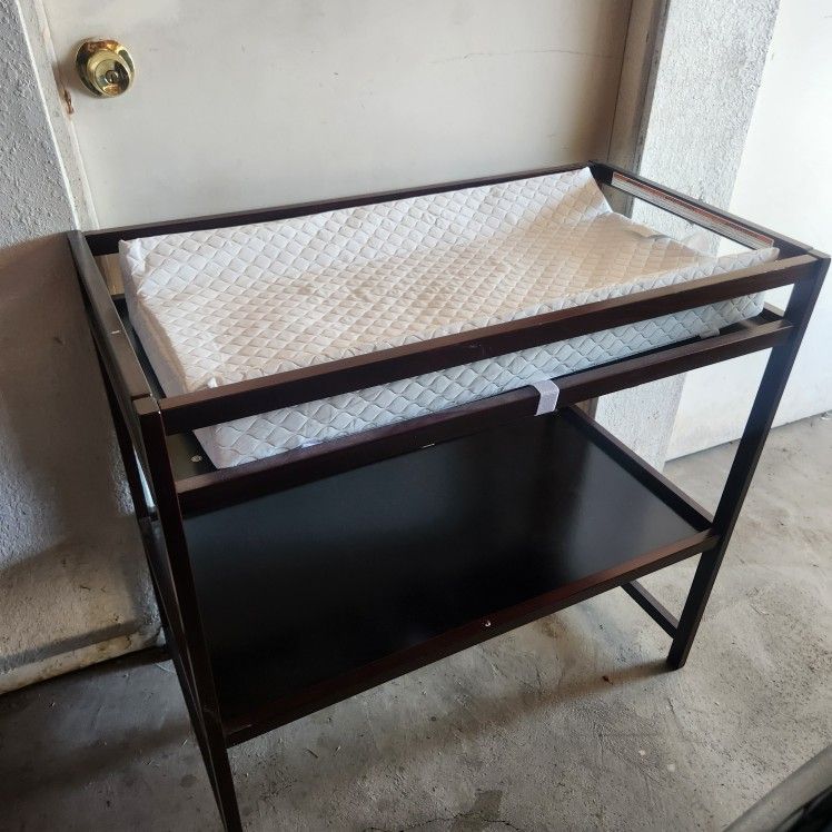 Changing Table
