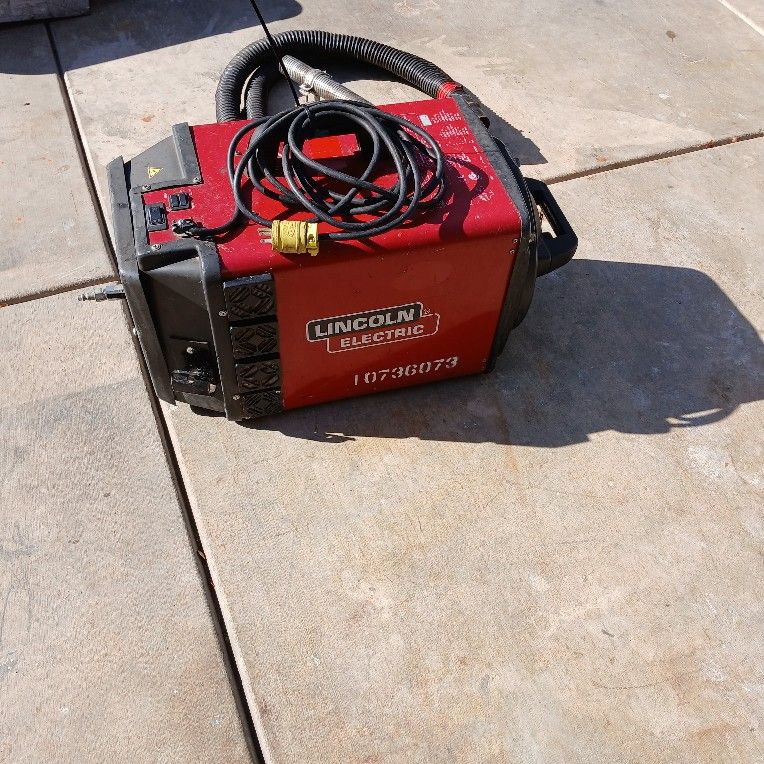 Lincoln Electric X Tractor Portable Weld Fume