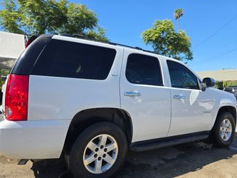 2010 gmc yucon