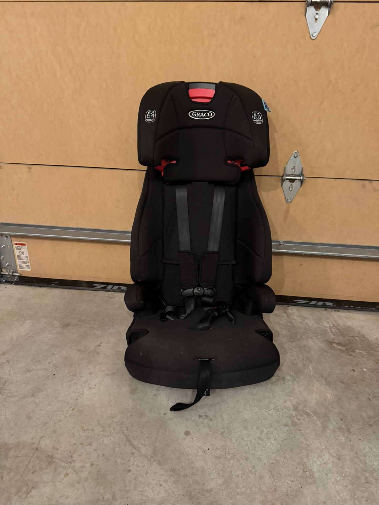 Graco Tranzitions 3-in-1 Harness Booster Car Seat