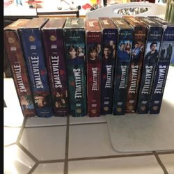 SMALLVILLE Complete Series Seasons 1 - 10 