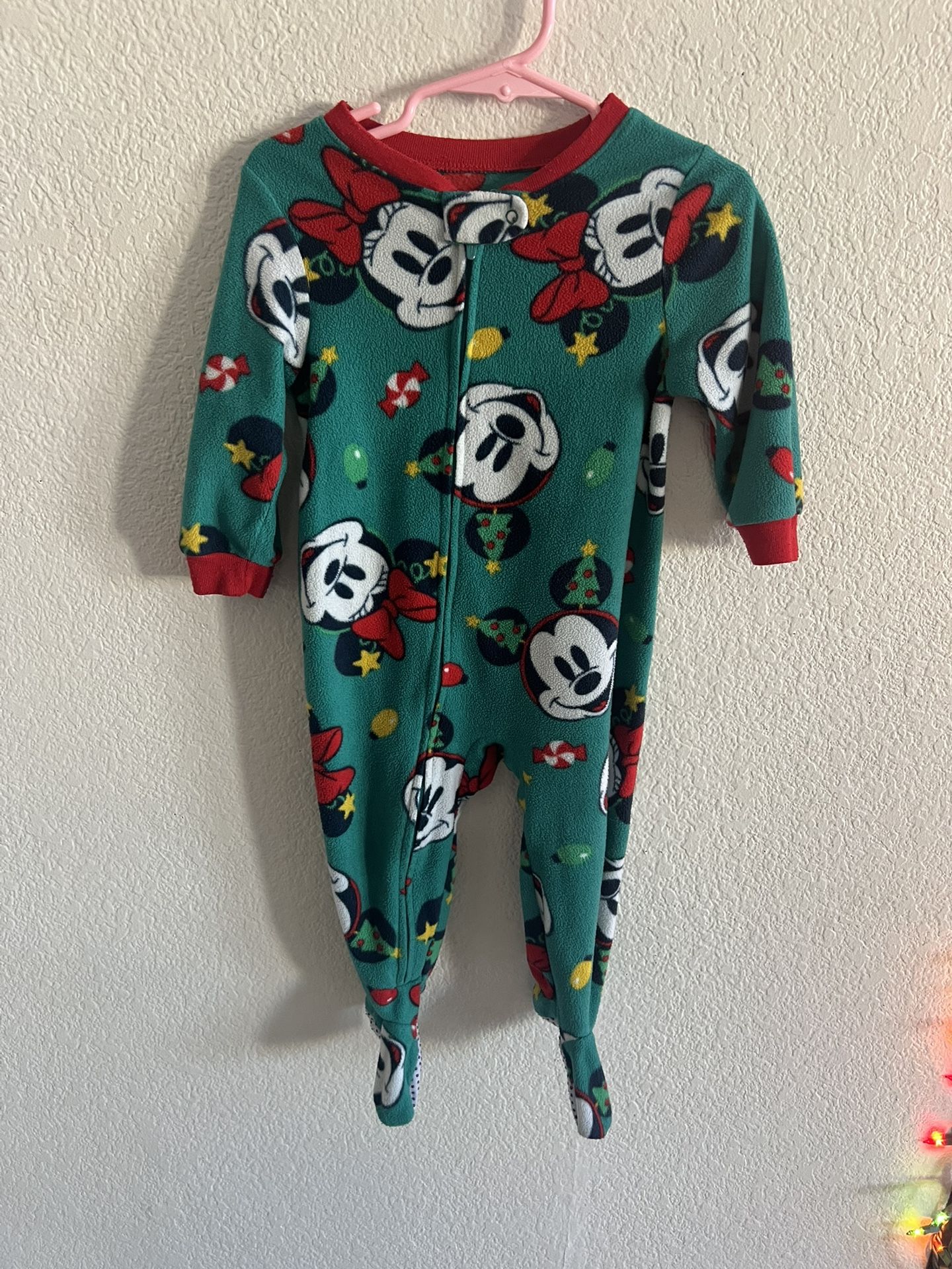 Disney Christmas Zip Up Jammies. Size 18 Months. Used. Good Condition.