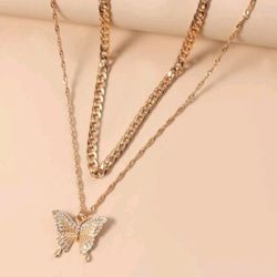 Beautiful Butterfly Necklace