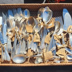 Vintage Silver Plate Flatware/Silverware 
