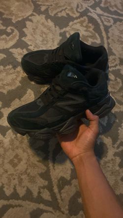 New Balance 9060s 7/10 Condition $75