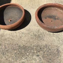 2 Terra Cotta Pots 15inches across/6 Inches height