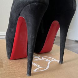 100% Authentic Christian louboutin Boots