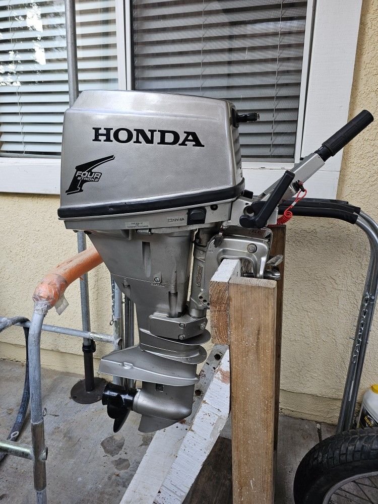 Honda 15hp BF15 Outboard Motor Aluminum Fishing Boat