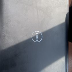 2018 Windows 10 Dell Laptop