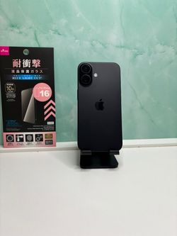 iPhone 16 128GB Black Unlocked Good Condition (Free Accessories)