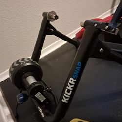 Wahoo Kickr Snap Trainer & Accesories