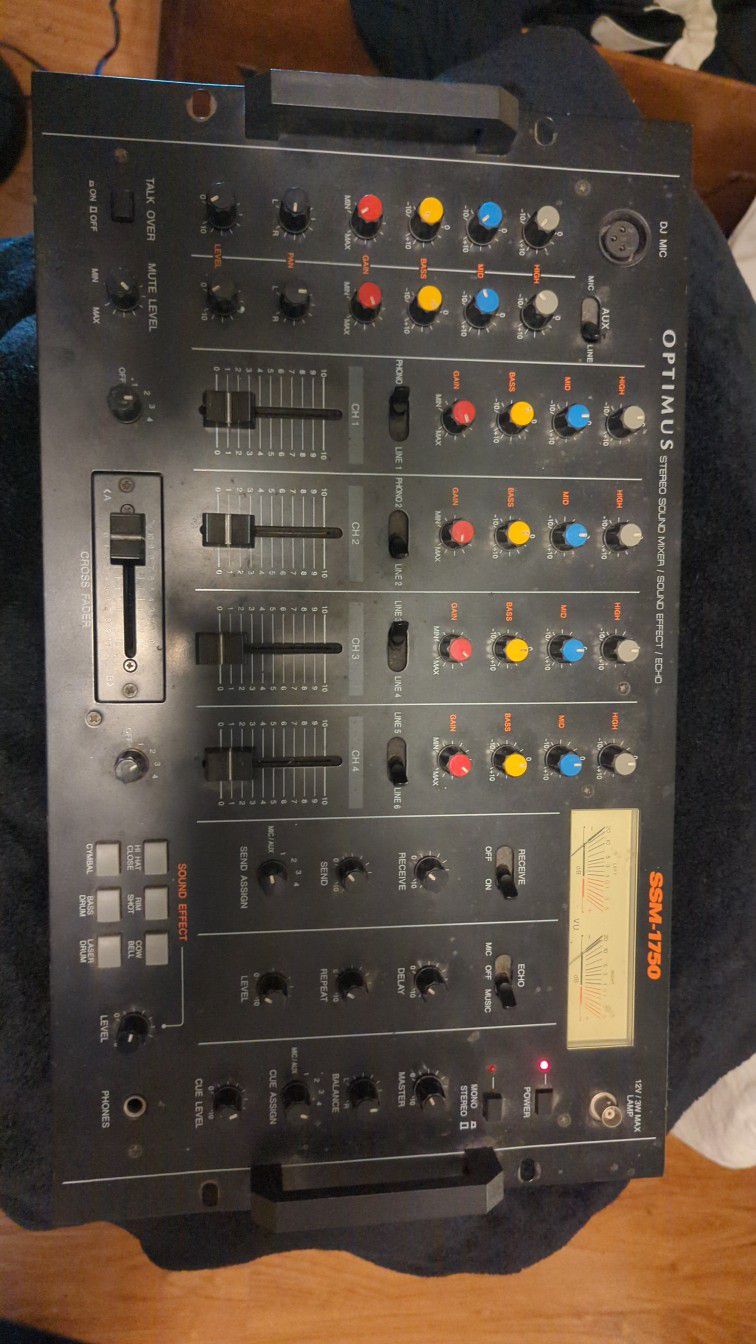4 Channel Mixer (Speaker, DJ, Instruments)