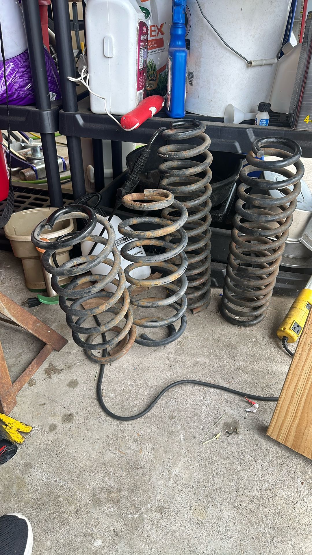 4” Lift Skyjacker Coil Springs For Jeep Wrangler TJ