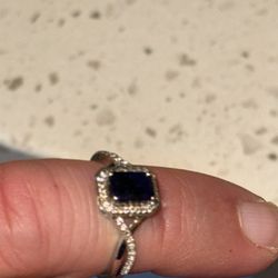 Women’s 1 Carat Blue Sapphire With Diamonds, Size 6 Sterling Silver Band. Make Offer. need gone. Pick up only. Message for address Renton.