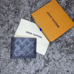 LV wallet 