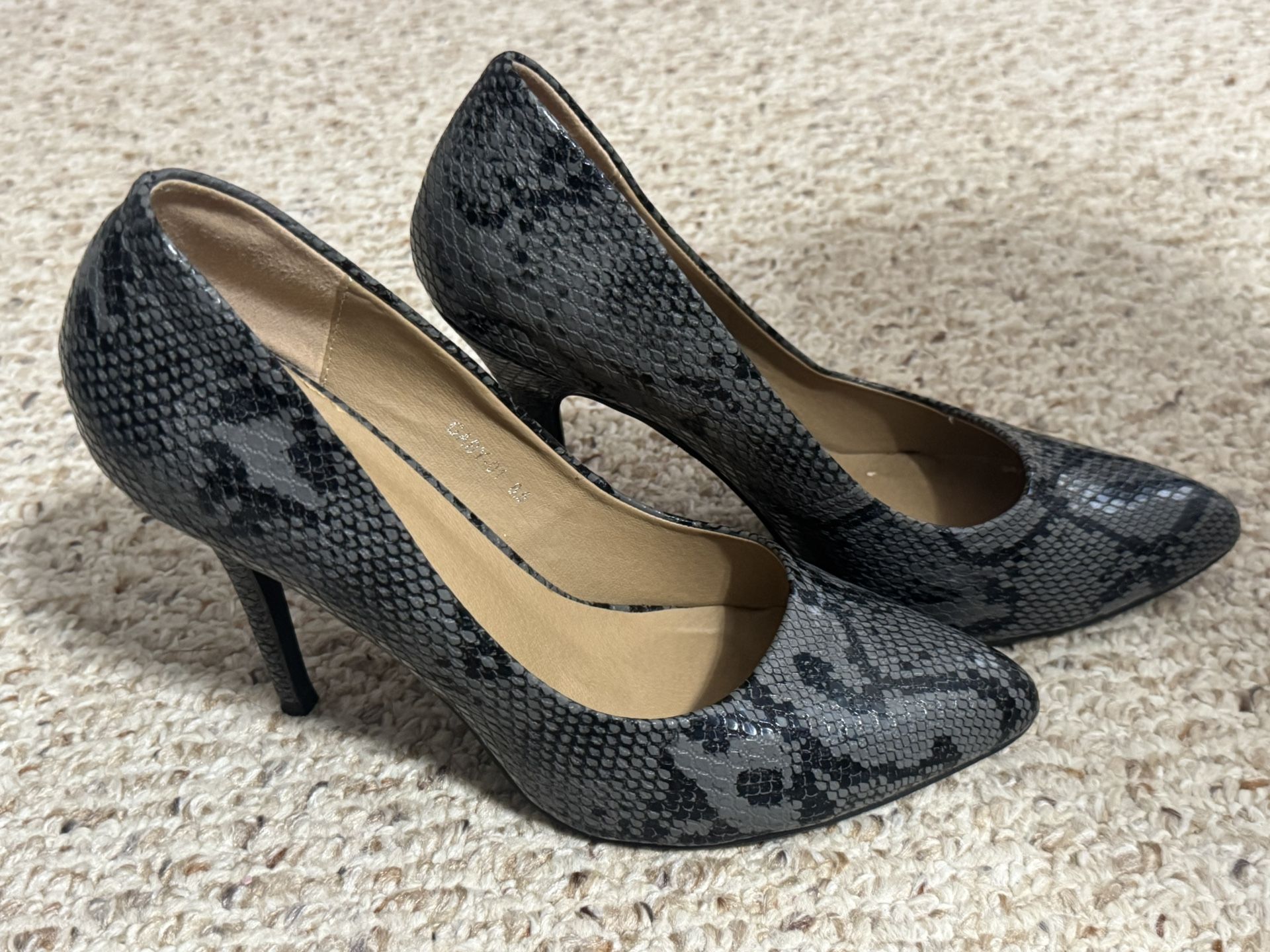 High Heels Sale Size 9