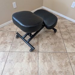 Knee Chair