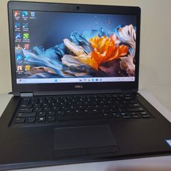 Lenovo - Windows 11 Pro Office, Photoshop, Illustrator, Lightroom, Vega's Pro, 