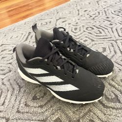 Children’s Football Kleats Size 4.5