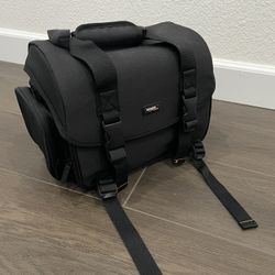  Amazon Basics Large DSLR Gadget Bag, Black with Orange Interior, Solid