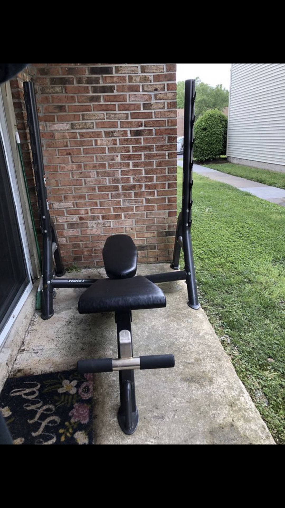 Full size portable outdoor/indoor incline and declin weight bench