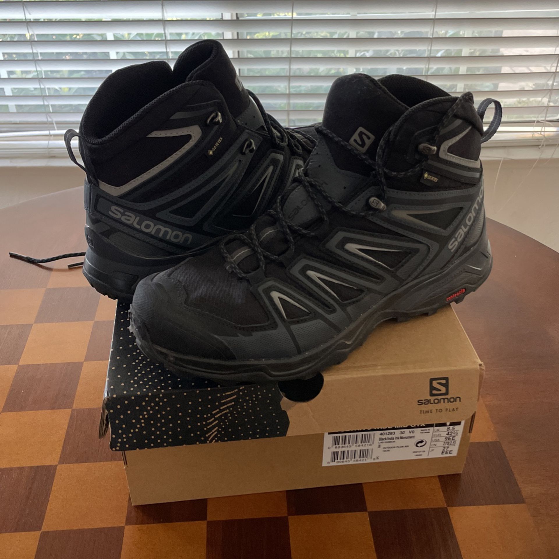 Solomon X Ultra 3 Mid GTX Hiking Boots Men’s Size 9 Wide Black
