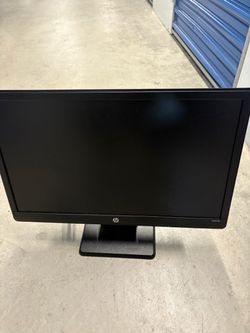 20” HP w2072a computer monitor