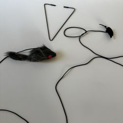 Hanging Cat Toy with Door Clip – Bouncing Mouse Teaser with Sound