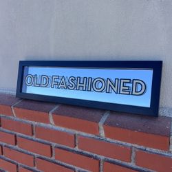 Old Fashioned Mirror Frame 