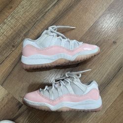 Jordan 11 Retro Low Legend Pink Girls Shoes 11C 