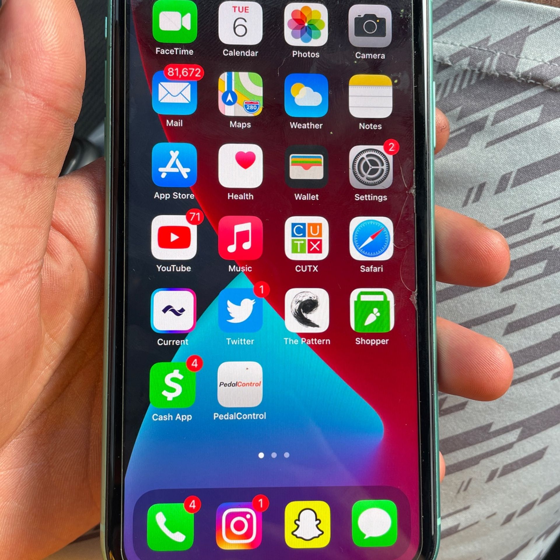 iPhone 11 - unlocked To Any Carrier