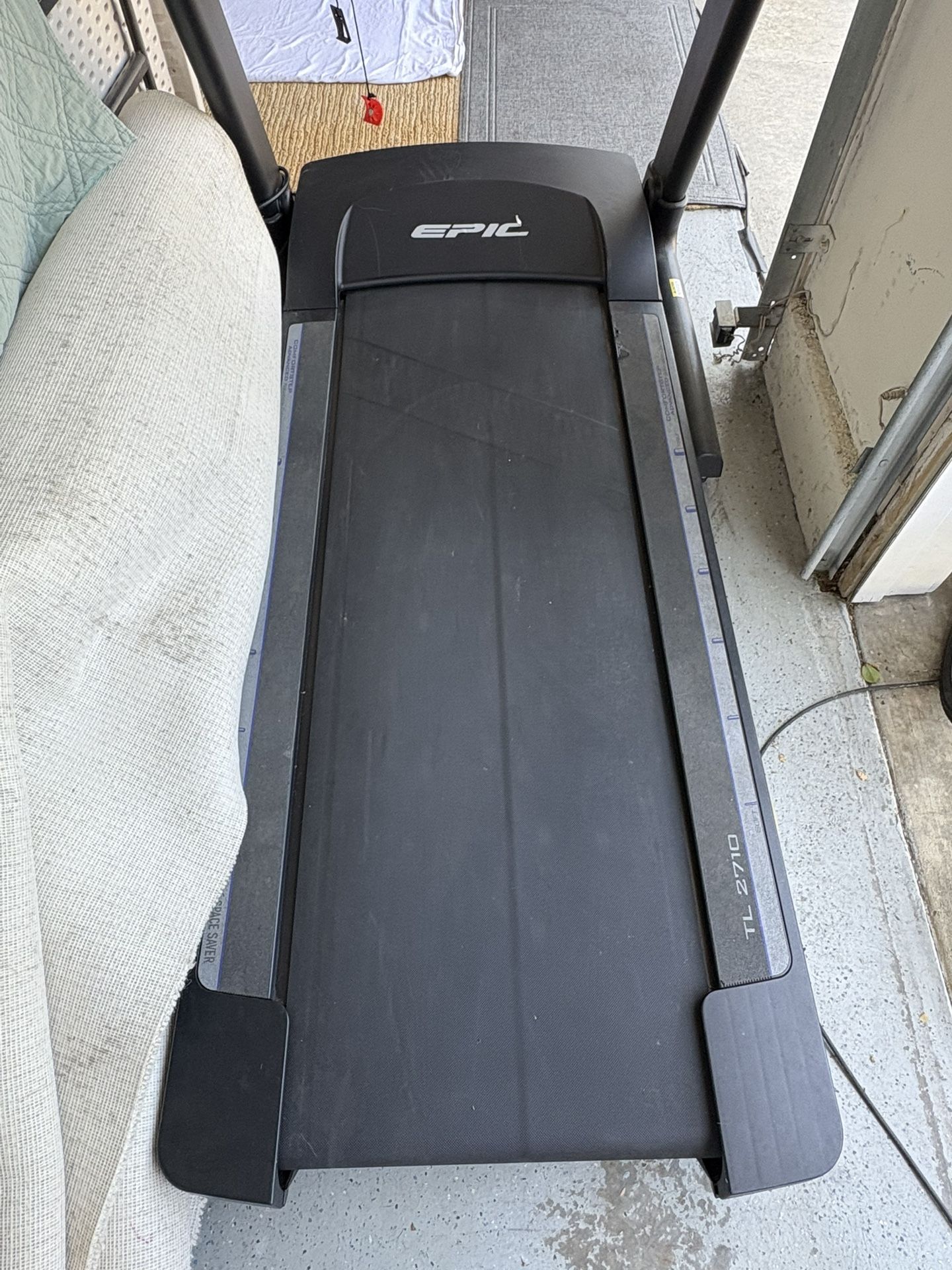 Epic Tl-2710 Treadmill Works Great!