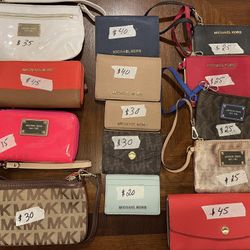 Wallets And Wristlets For Sale 