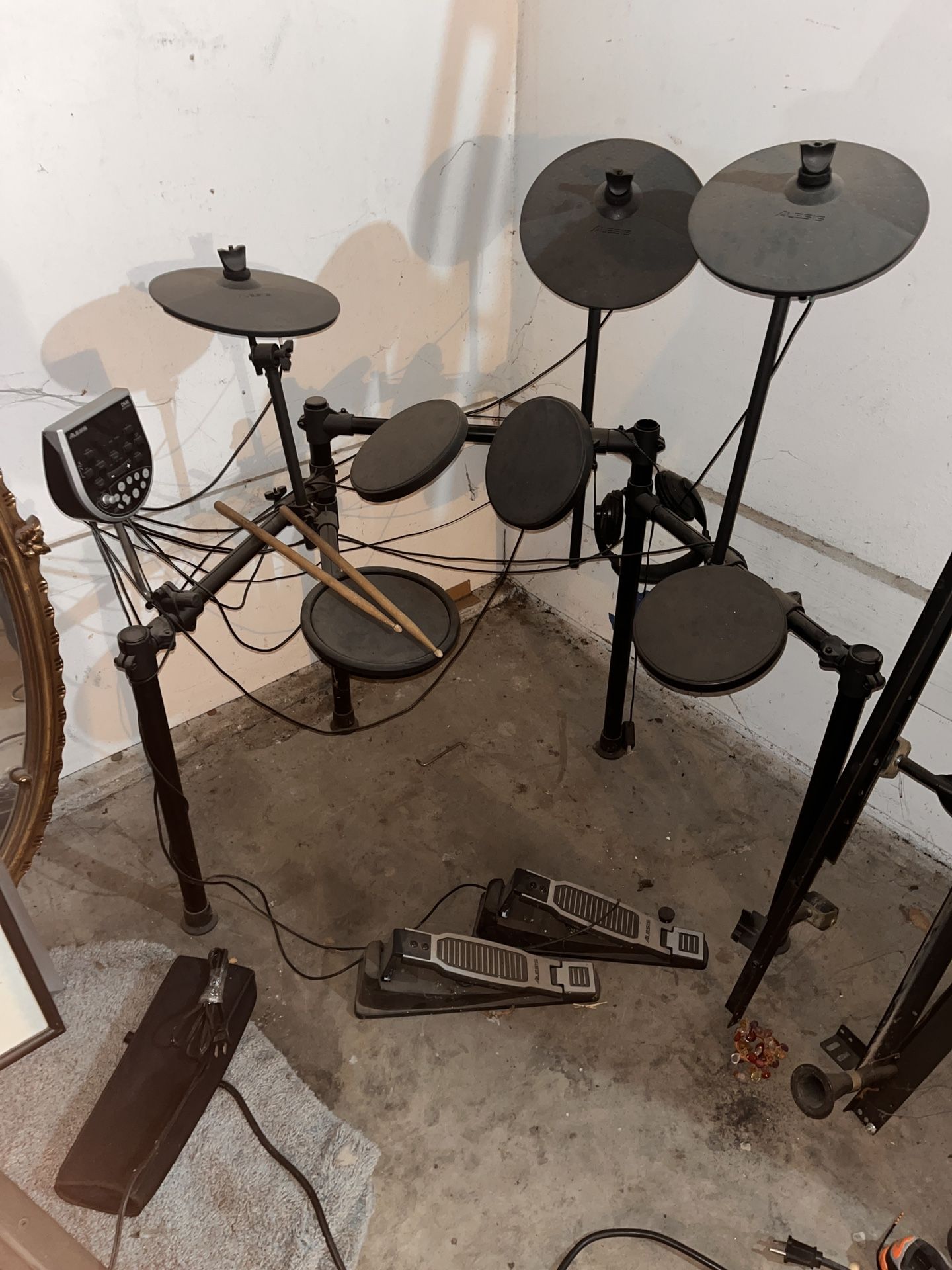 alesis electric drumbset