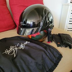 Harley Davidson Helmet And Gloves