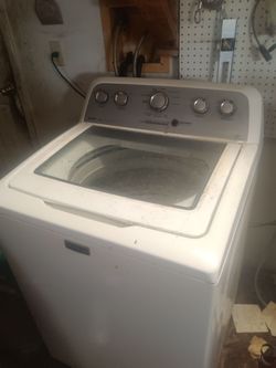 Maytag top load washer