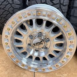 17" KMC Silver Machined 6x135 Rims To Ford 