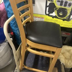 3 Bar Stools 