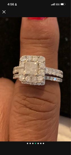 1 1/2 carat