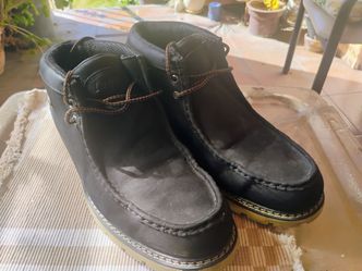 Lugz Navy Blue Chukka Boots