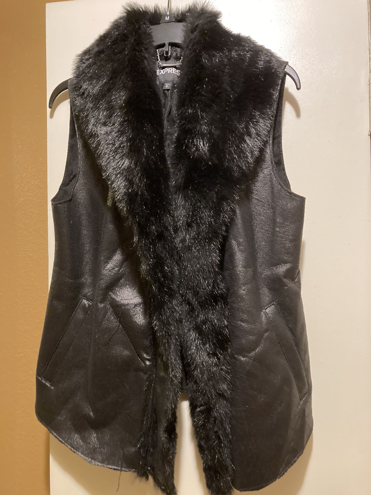 Express Size M