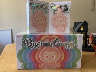 Labubu Big into Energy