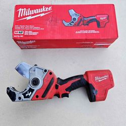 Milwaukee M12 PVC Pipe Shear