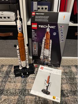 Lego NASA Artemis launch system (42221) Complete in Box
