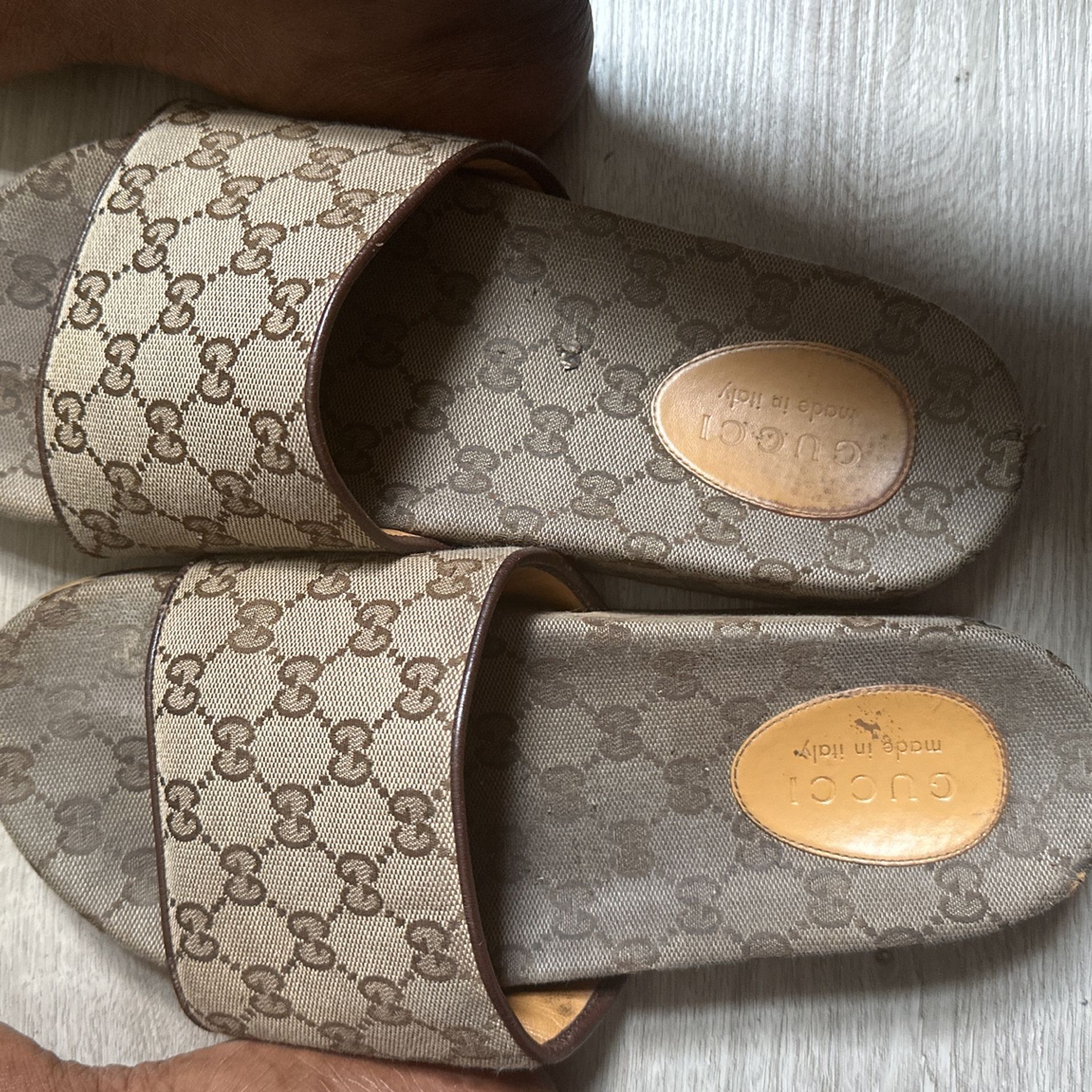 Gucci men’s Slides
