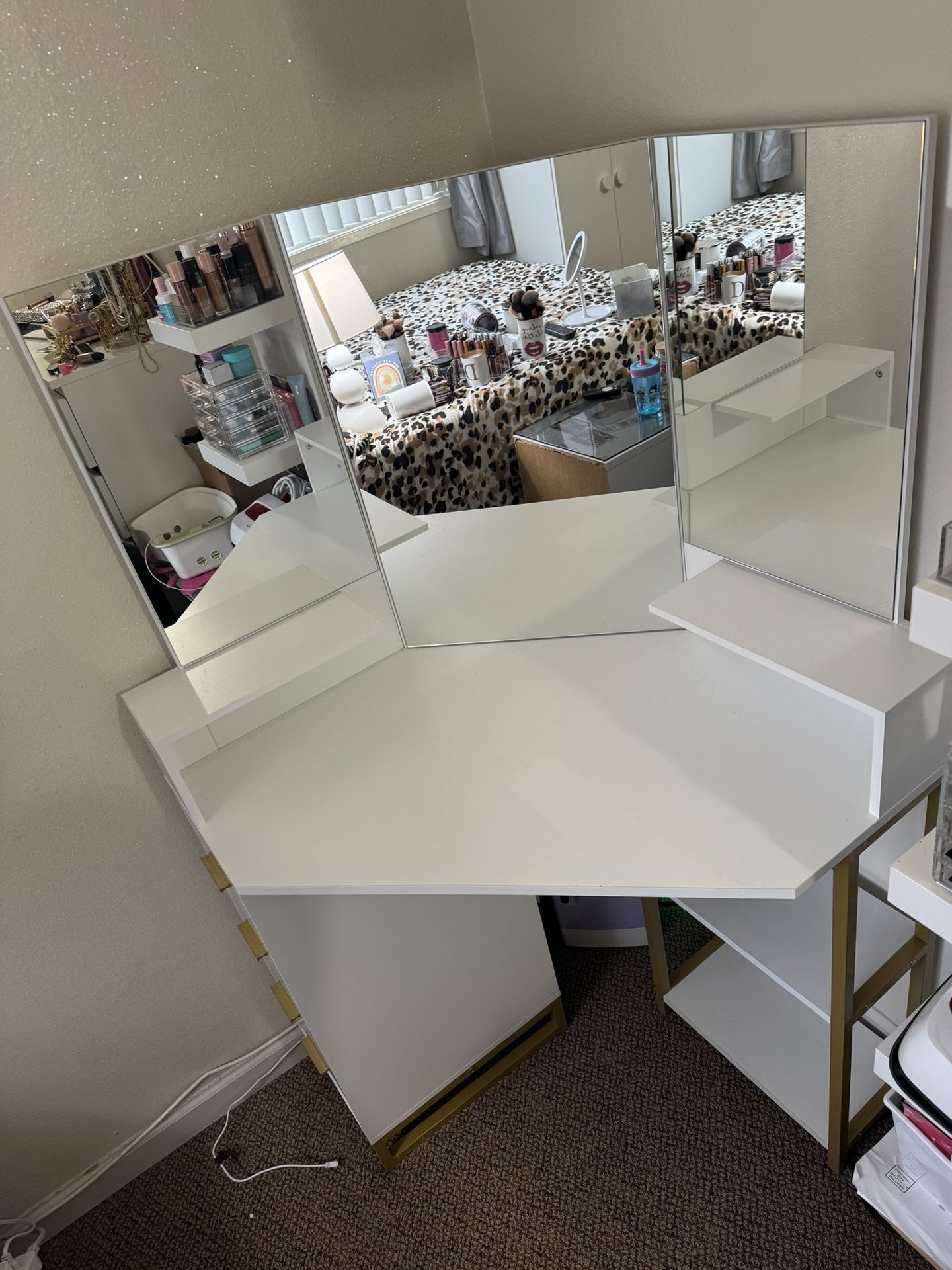 White Vanity Desk 