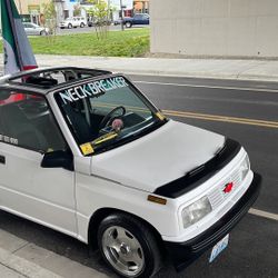Geo Tracker 1995