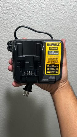 Dewalt 12v/20v Charger