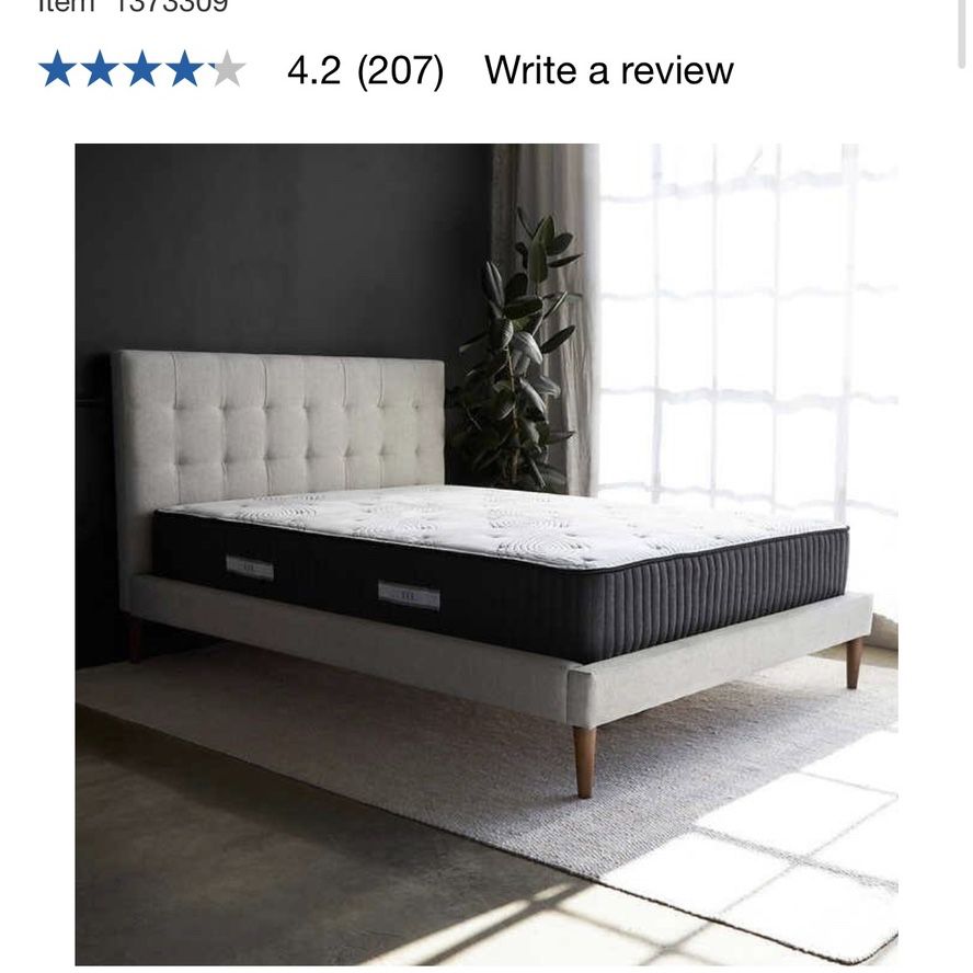 Queen bed - Mattress, Box Spring, Frame, Headboard, And Footboard